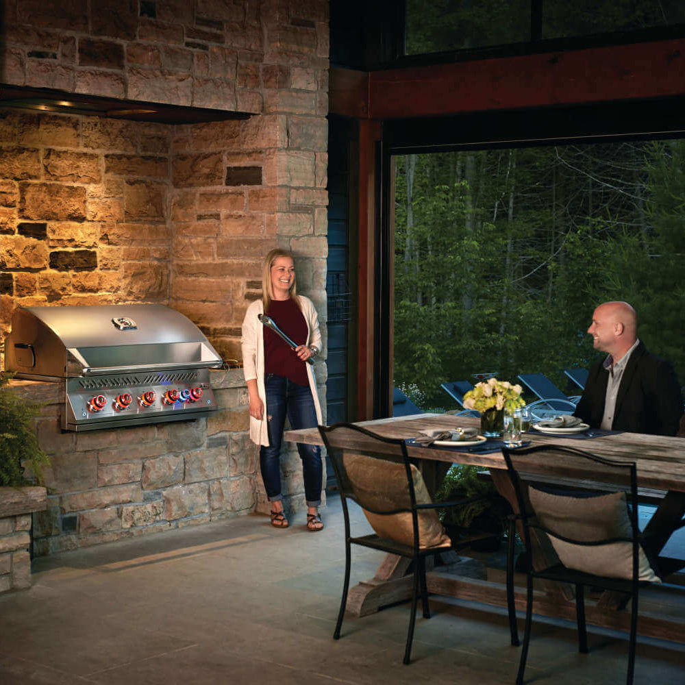 Napoleon Built-In 700 Series 38-inch Gas Grill with Rear Infrared Burner (NG/LPG)